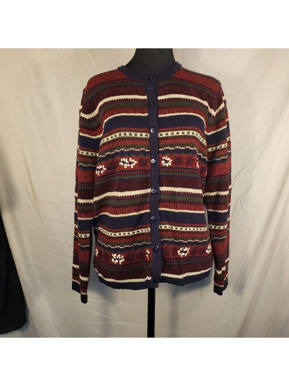 Northern Traditions Elegant Striped Cardigan with Floral/Leaf Accents - M